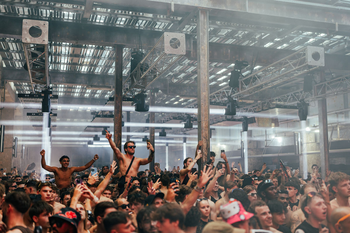 Loading... just a sec